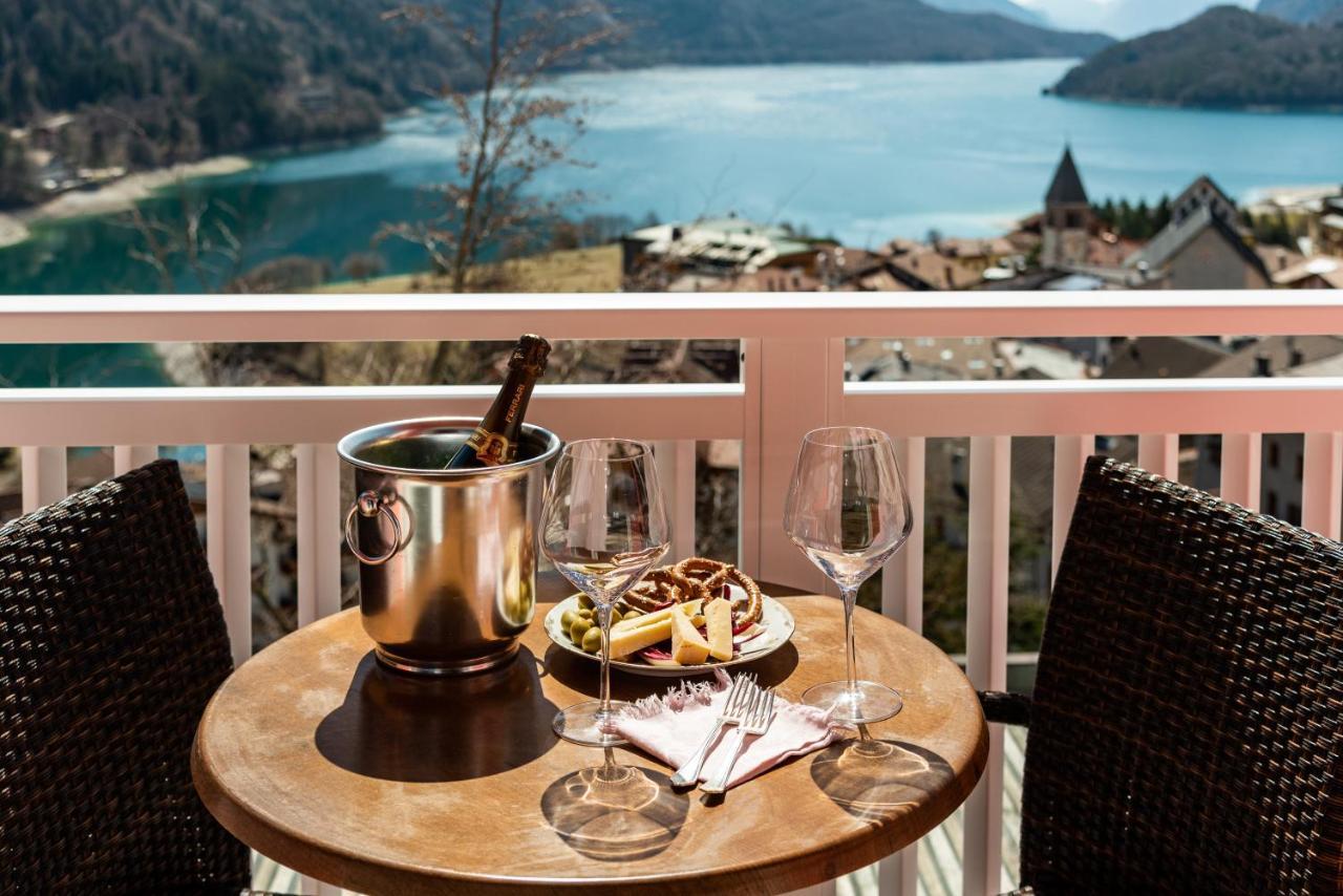 Hotel Londra Slow Living Molveno Exterior foto