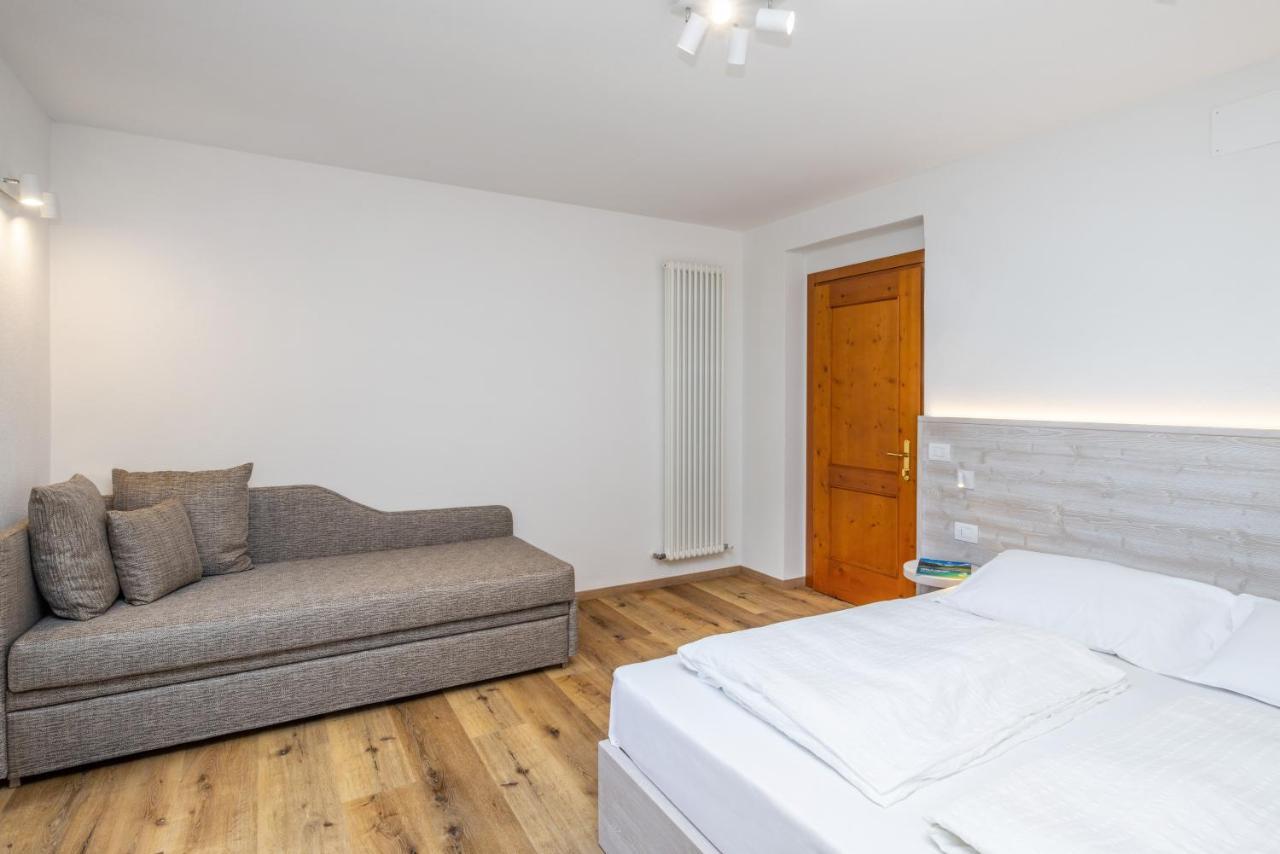 Hotel Londra Slow Living Molveno Exterior foto